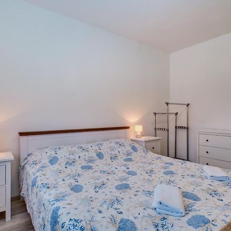 Apartments Suzana Mali Losinj Exterior photo