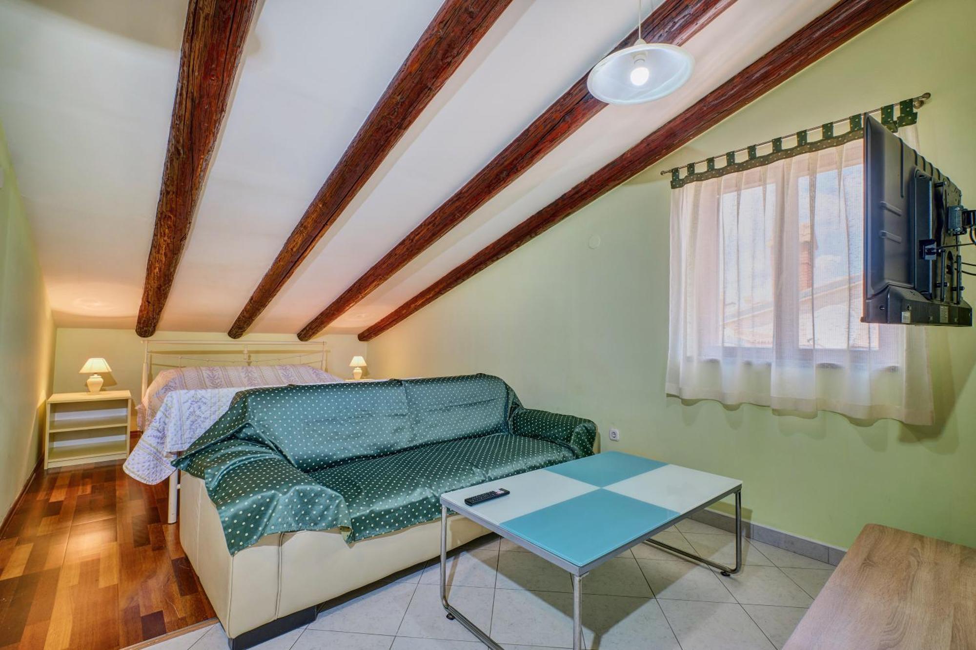 Apartments Suzana Mali Losinj Exterior photo