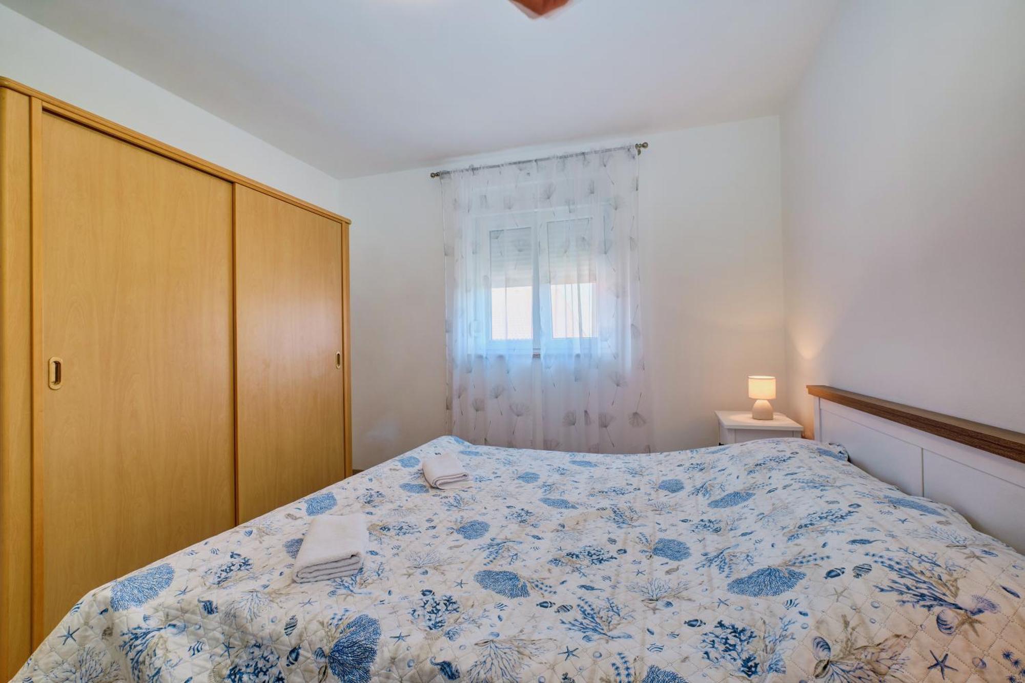 Apartments Suzana Mali Losinj Exterior photo
